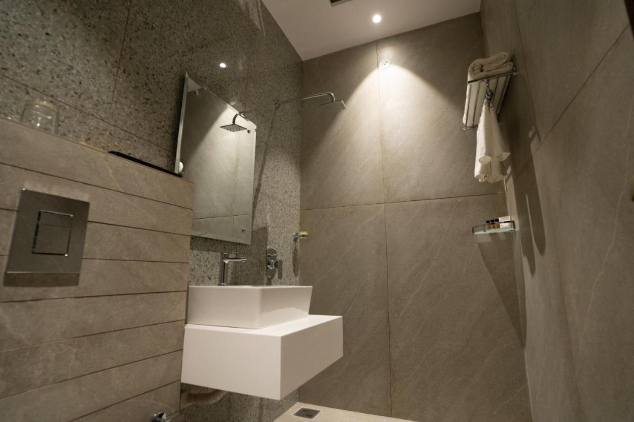 Hotel Smily Ludhiana Dış mekan fotoğraf