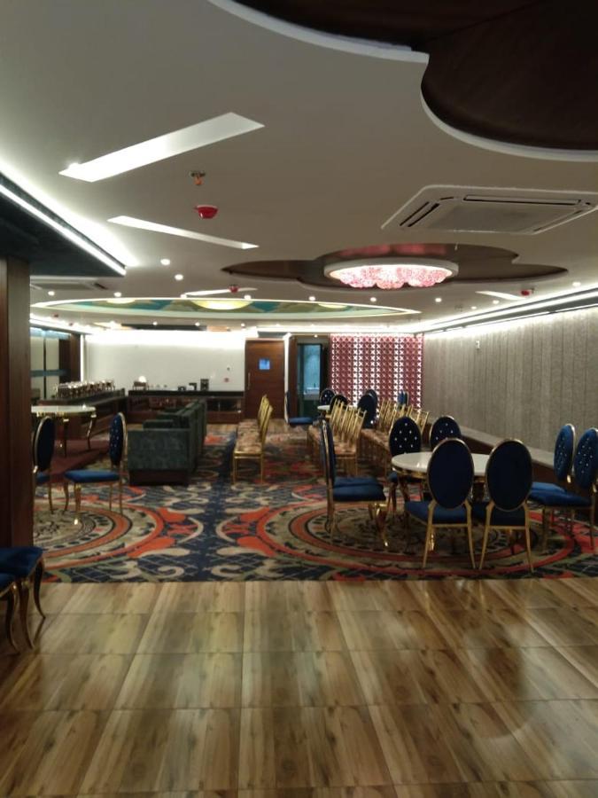 Hotel Smily Ludhiana Dış mekan fotoğraf